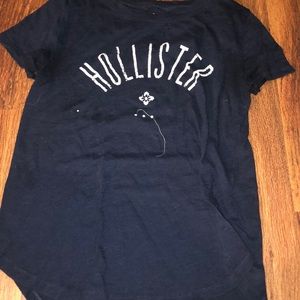 navy blue hollister shirt